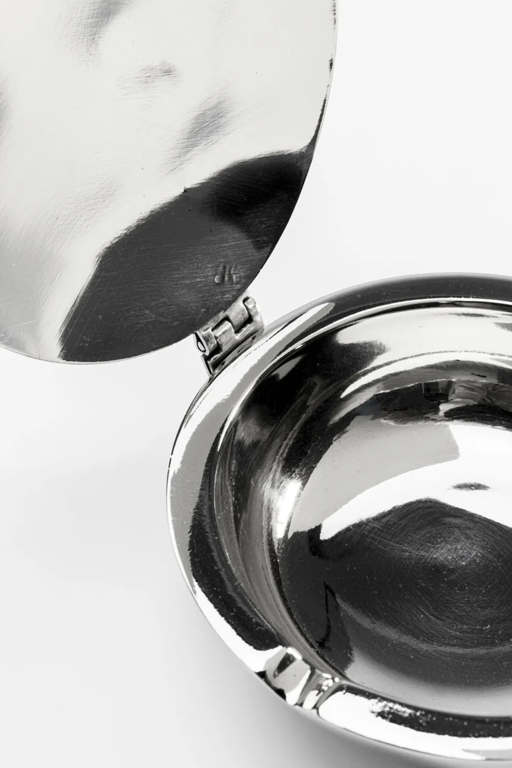 asbak_pin_up_cm_1.webp KARE Design Asbak Pin Up Ø11cm