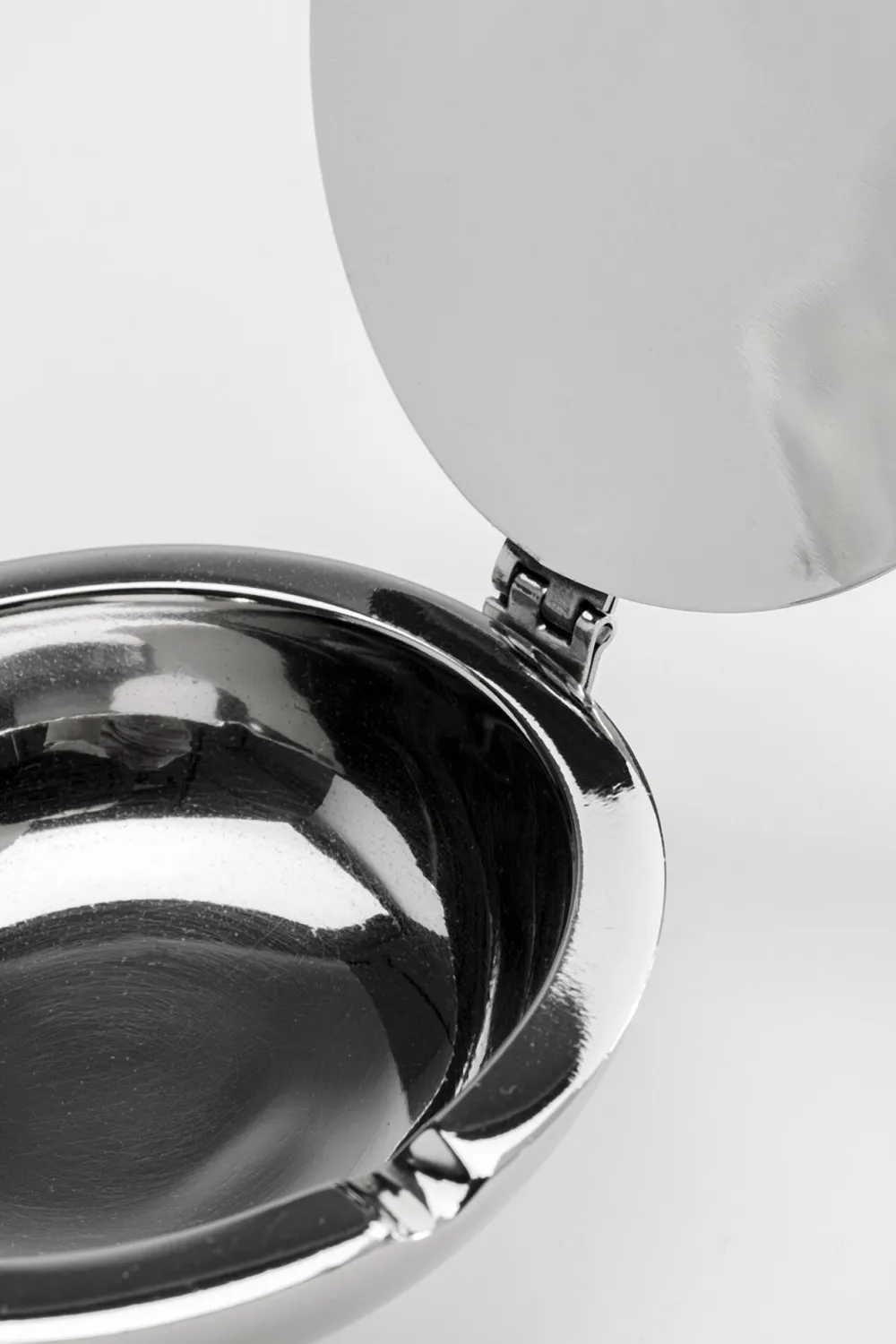 asbak_pin_up_cm_2.webp KARE Design Asbak Pin Up Ø11cm