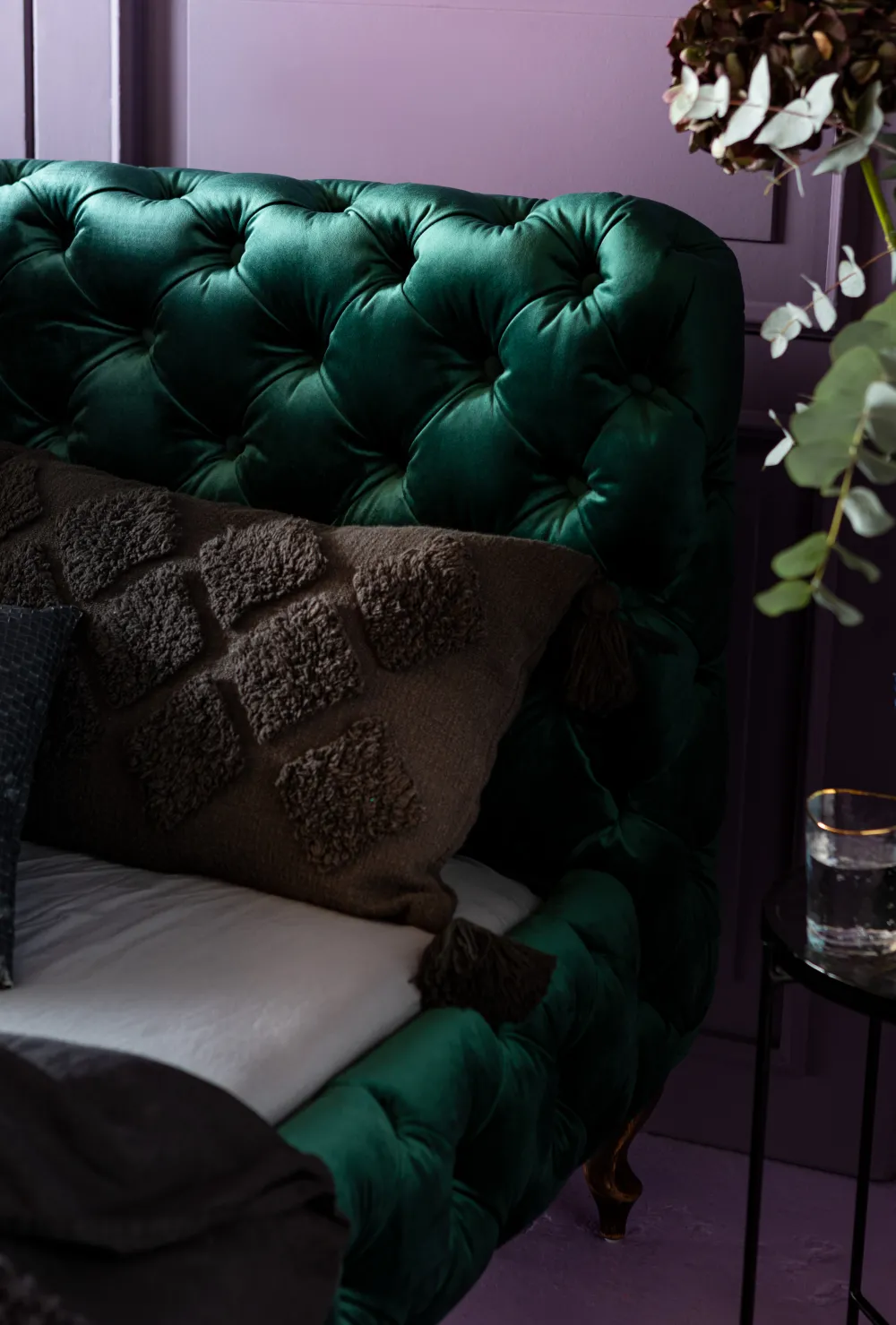 bed_desire_fluweel_groen_xcm_5-1.webp KARE Design Bed Desire Fluweel Groen 160x200cm