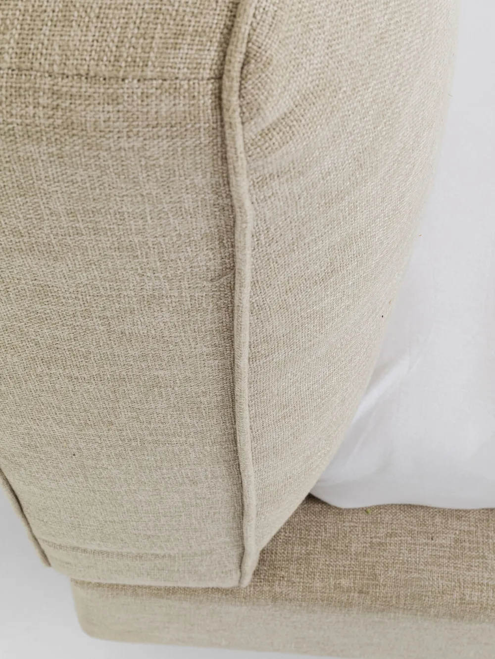 bed_east_side_xcm_5.webp KARE Design Bed East Side 160x200cm