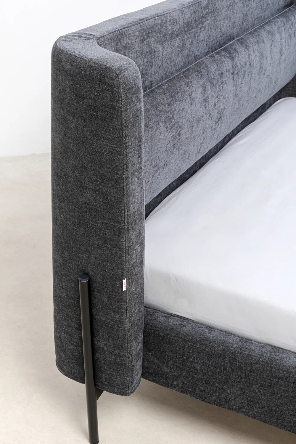 bed_tivoli_grey_xcm_5.webp KARE Design Bed Tivoli Grey 160x200cm