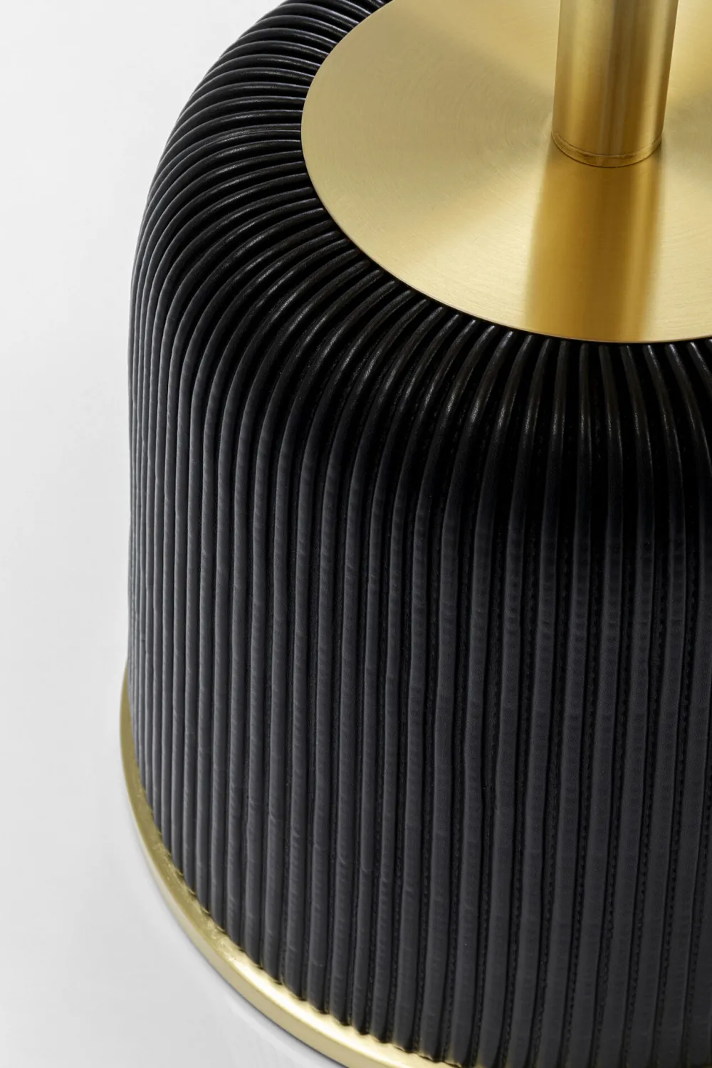 bijzettafel_endless_vegas_black_cm_2.webp KARE Design Bijzettafel Endless Vegas Black 40cm