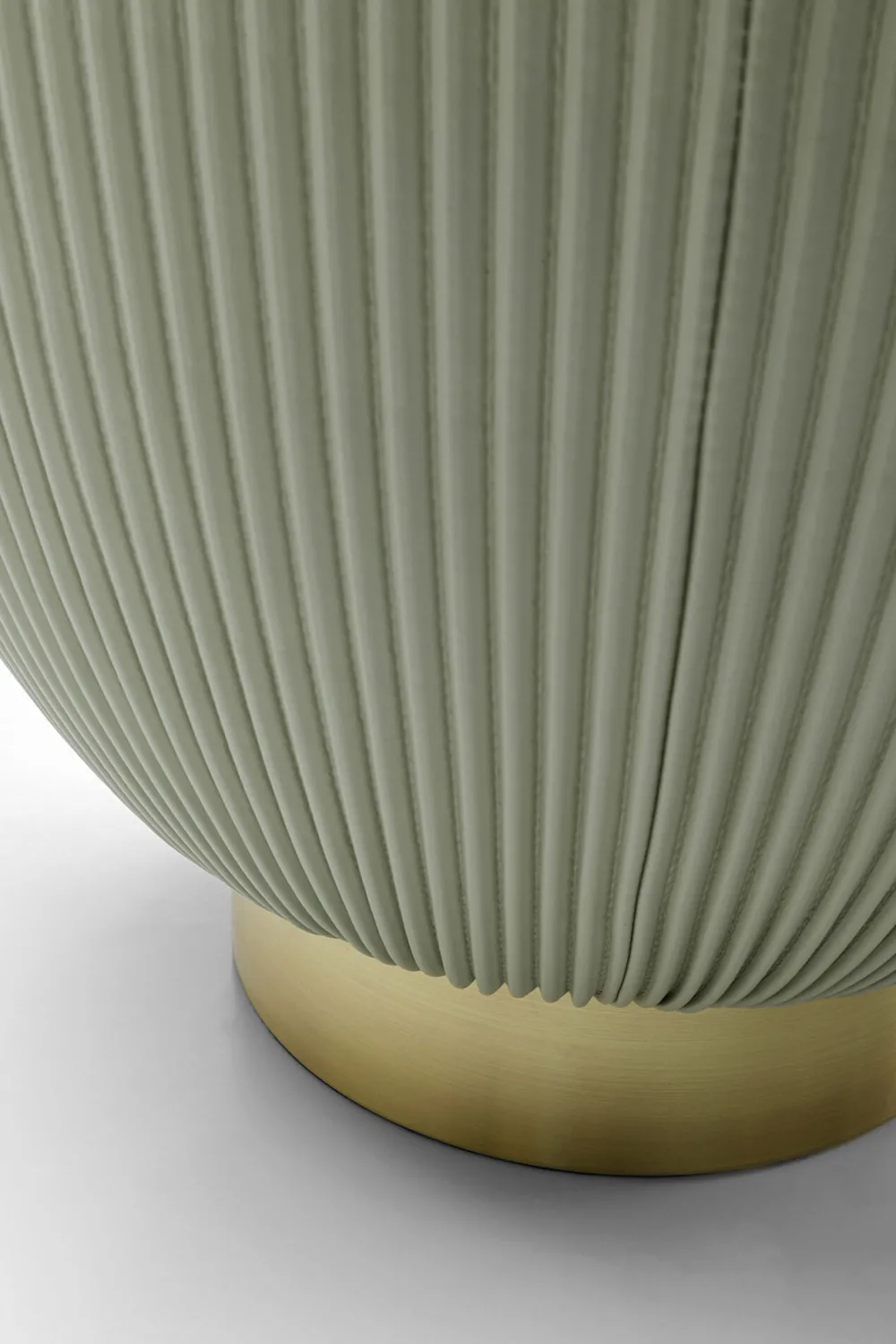 bijzettafel_endless_vegas_green_cm_4.webp KARE Design Bijzettafel Endless Vegas Green 47cm