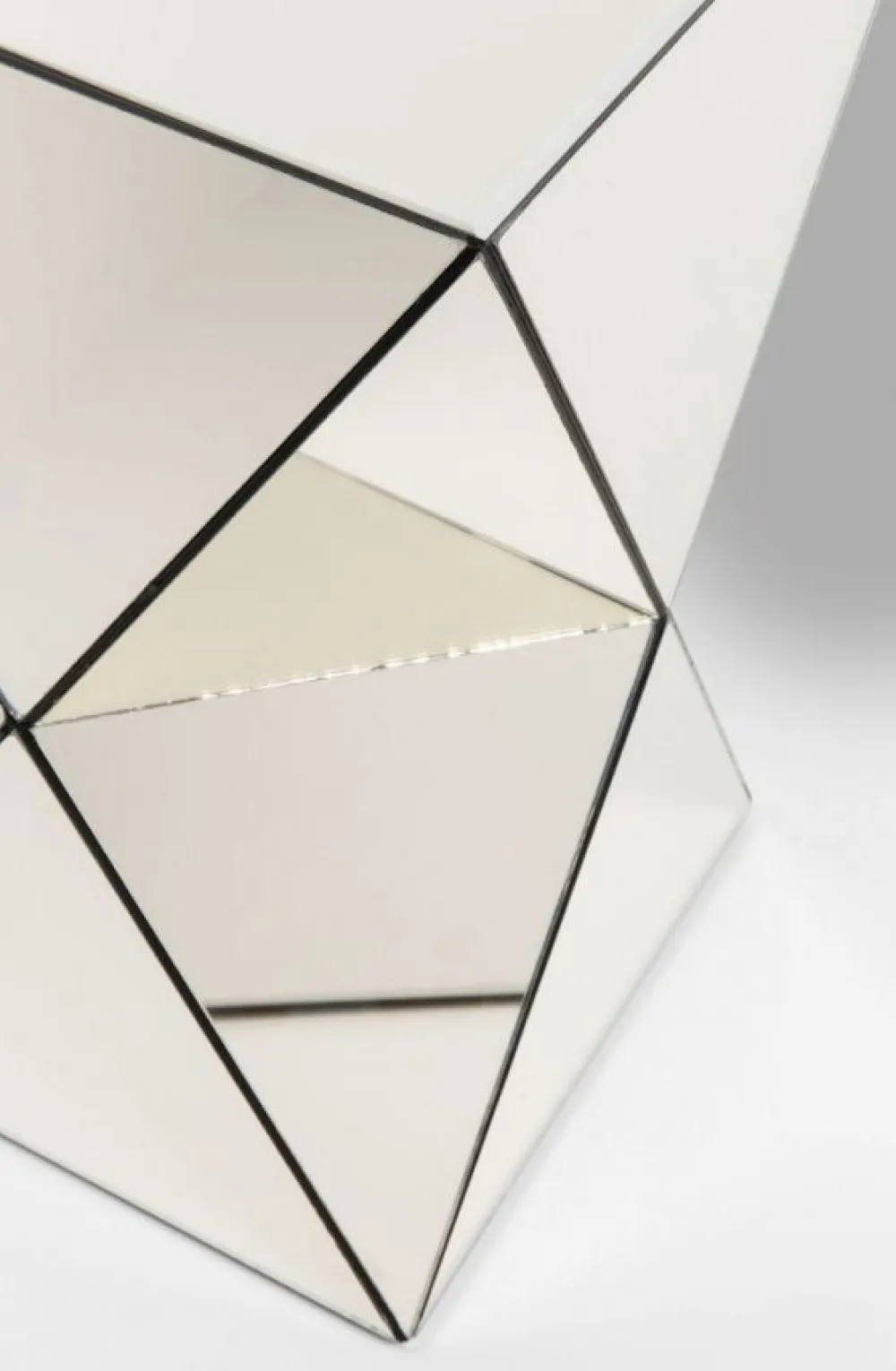 bijzettafel_luxury_triangle_champagne_4.webp KARE Design Bijzettafel Luxury Triangle Champagne