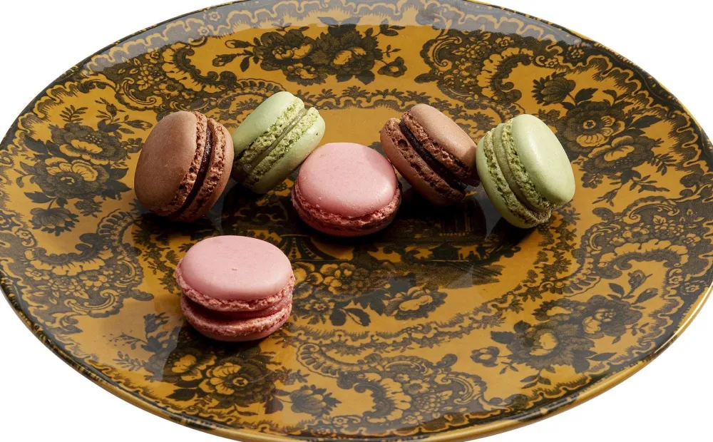 bord_sakura_geel_cm_3.webp KARE Design Bord Sakura Geel Ø27cm