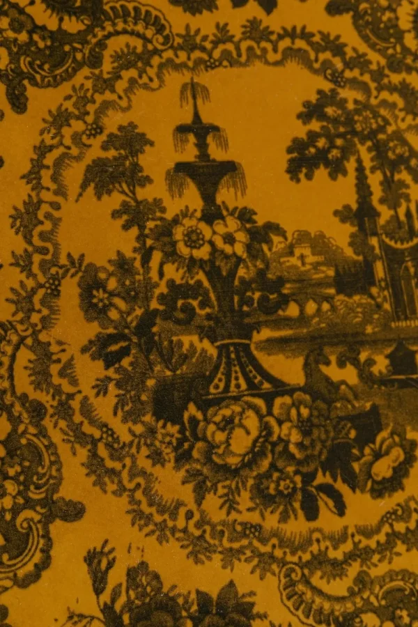 KARE Design Bord Sakura Geel Ø27cm