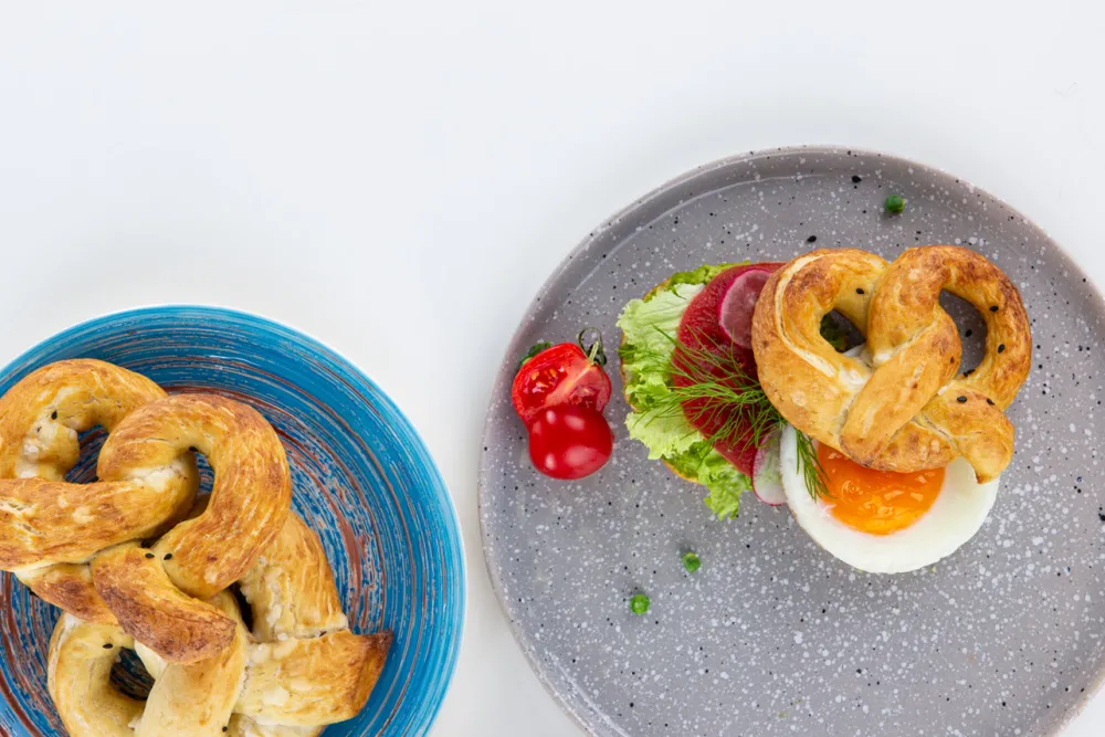 bord_swirl_blauw_cm_2.webp KARE Design Bord Swirl Blauw Ø19cm