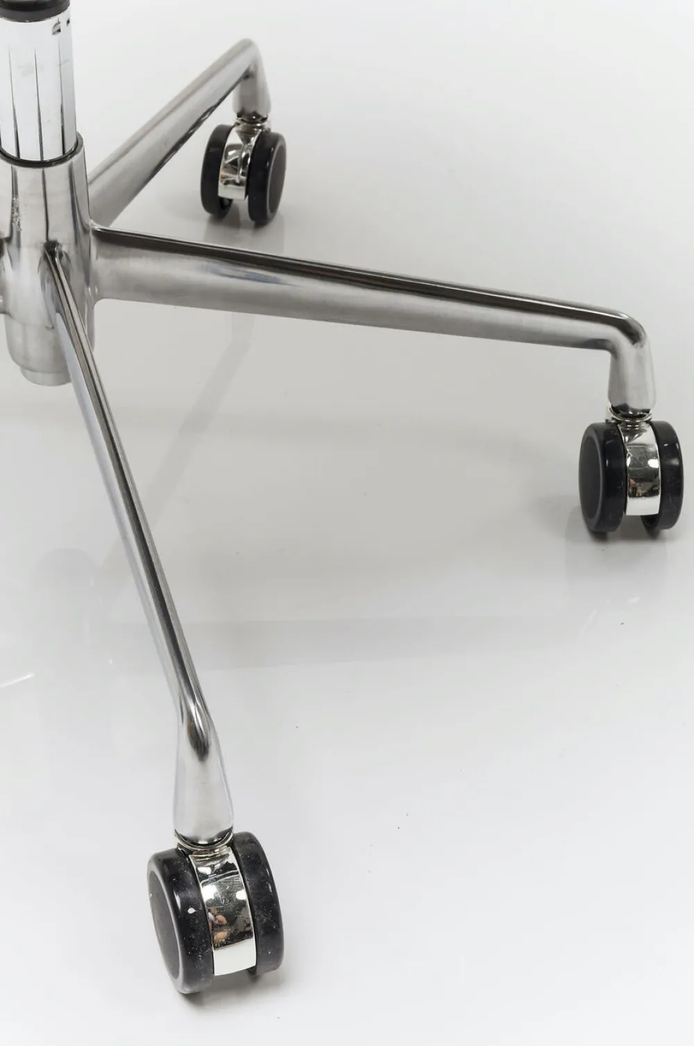 bureaustoel_dotorre_grijs_5.webp KARE Design Bureaustoel Dotorre Grijs