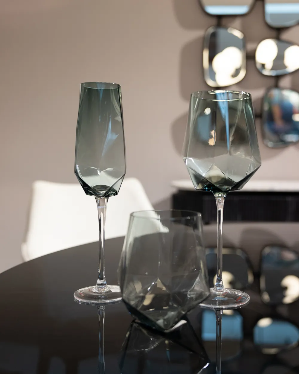 champagneglas_diamond_smoke_3.webp KARE Design Champagneglas Diamond Smoke