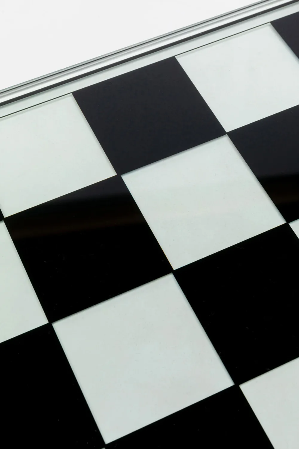 decofiguur_chess_transparent_xcm_5.webp KARE Design Decofiguur Chess Transparent 60x60cm