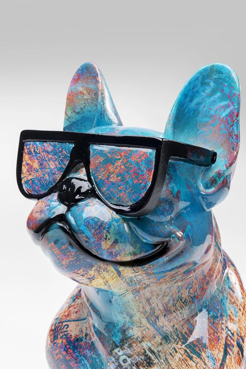 decofiguur_dog_of_sunglasses_5.webp KARE Design Decofiguur Dog Of Sunglasses