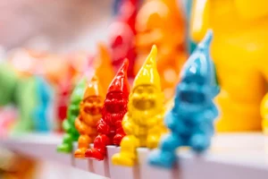 KARE Design Decofiguur Dwerg Colore 11cm