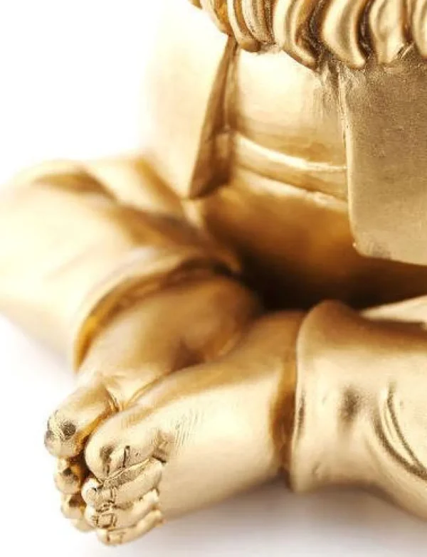 KARE Design Decofiguur Dwerg Meditatie Goud Groen 19cm