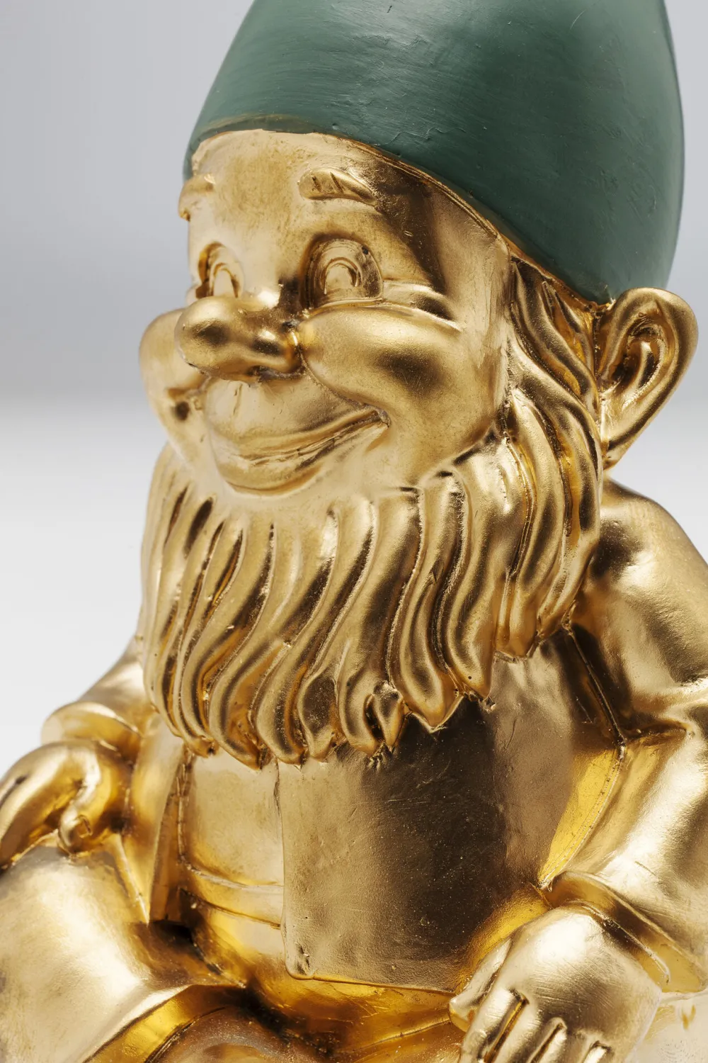 decofiguur_dwerg_zittend_goud_groen_cm_4.webp KARE Design Decofiguur Dwerg Zittend Goud Groen 19cm