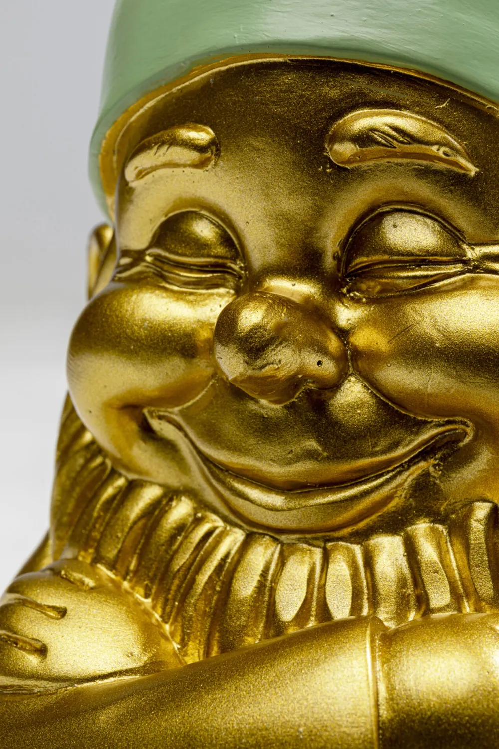 decofiguur_gnome_gold_green_cm_3.webp KARE Design Decofiguur Gnome Gold Green 21cm