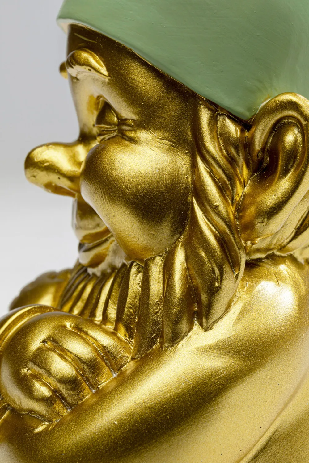 decofiguur_gnome_gold_green_cm_4.webp KARE Design Decofiguur Gnome Gold Green 21cm