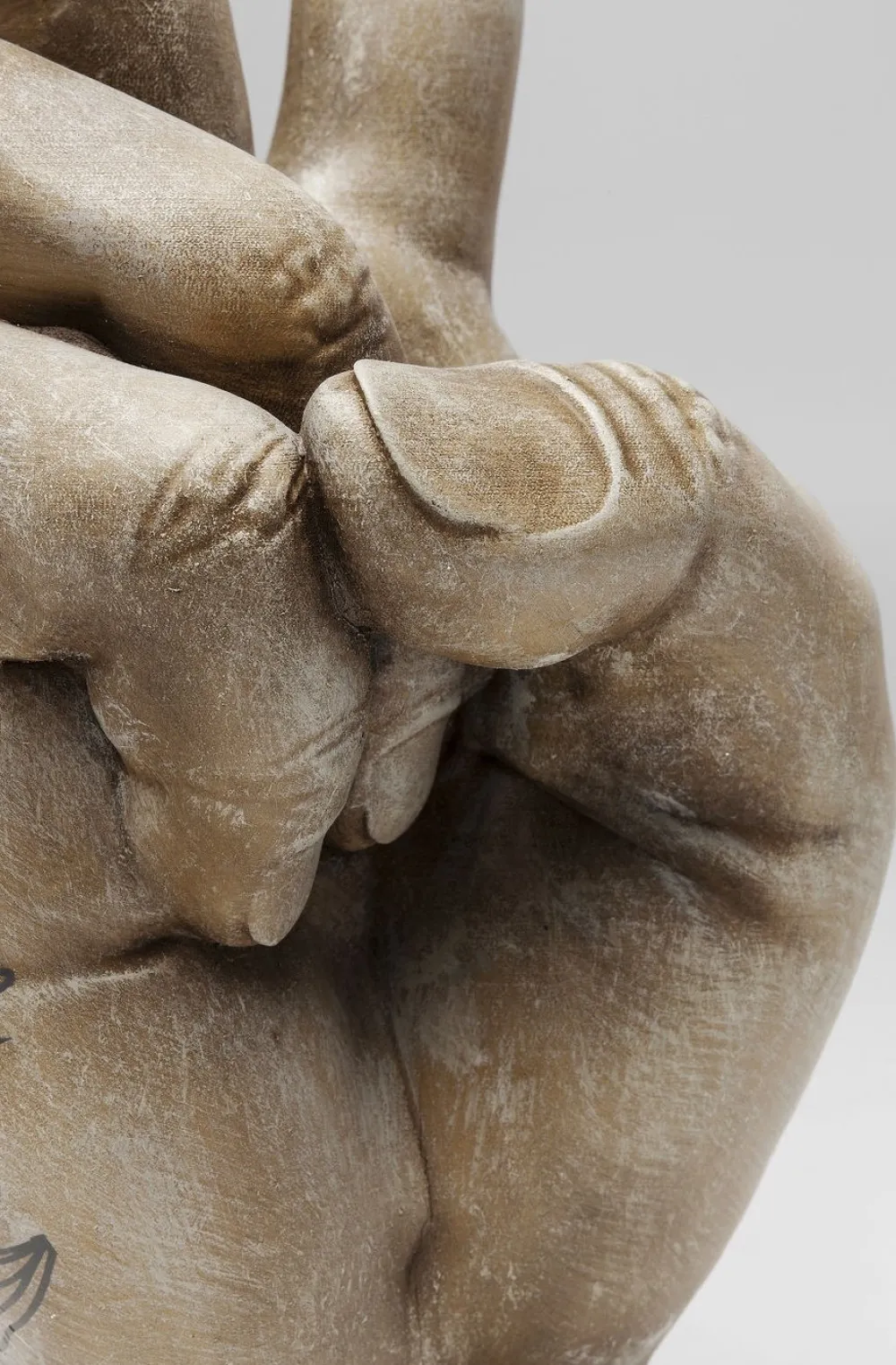 decofiguur_hand_victory_tattoo_eye_cm_5.webp KARE Design Decofiguur Hand Victory Tattoo Eye 36cm