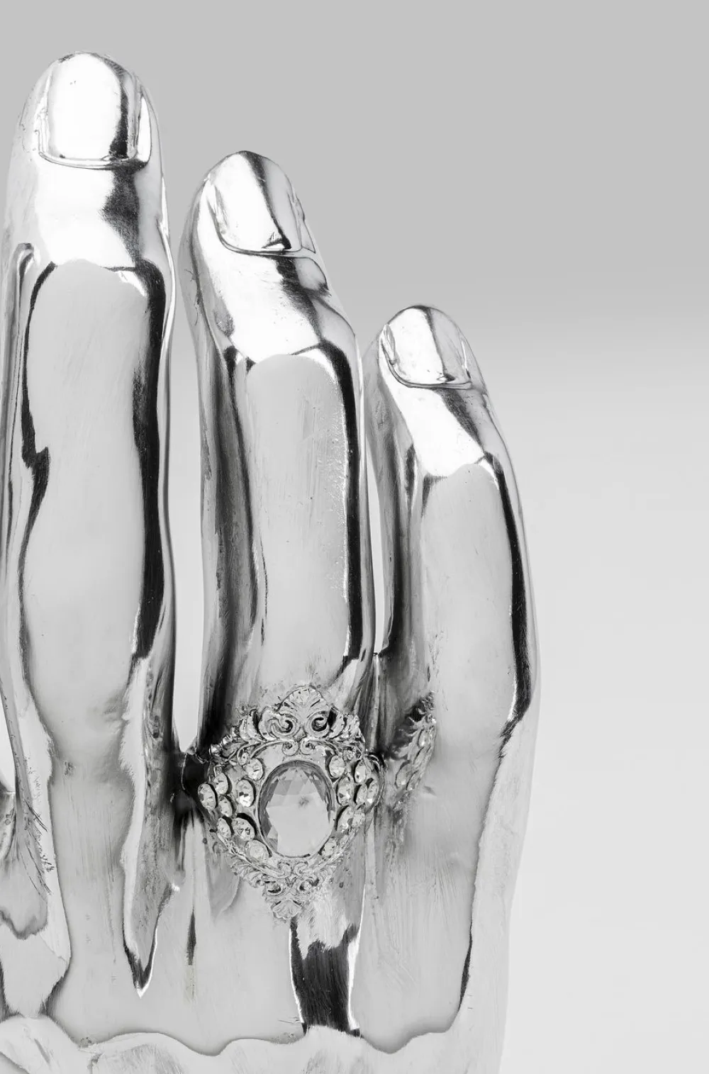 decofiguur_mano_diamond_ring_zilver_4.webp KARE Design Decofiguur Mano Diamond Ring Zilver