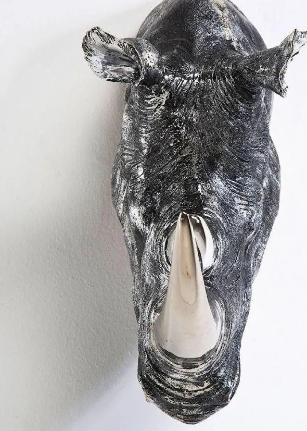 decofiguur_neushoornkop_antiek_0.webp KARE Design Decofiguur Neushoornkop Antiek