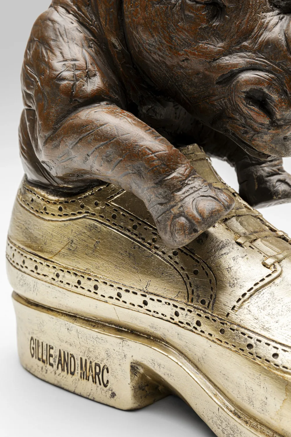 decofiguur_rhino_shoe_fetish_cm_4.webp KARE Design Decofiguur Rhino Shoe Fetish 28cm