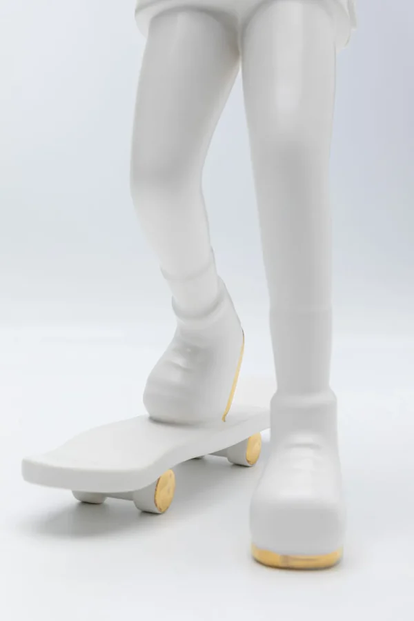 KARE Design Decofiguur Skating Astronaut White 33cm