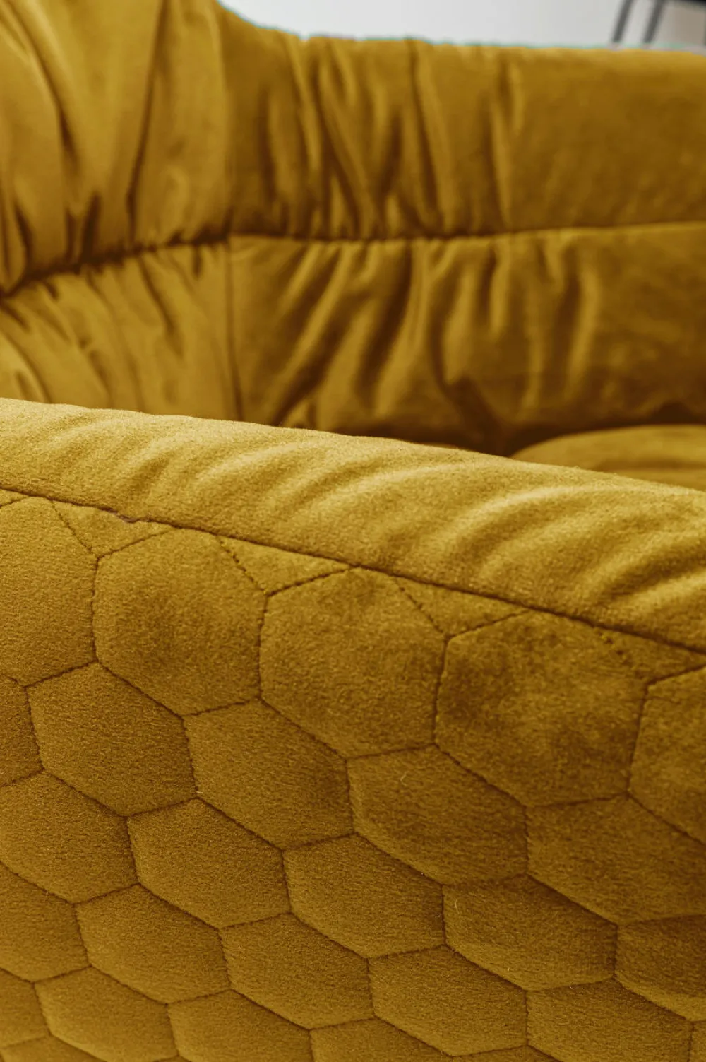 draaistoel_colmar_geel_5.webp KARE Design Draaistoel Colmar Geel