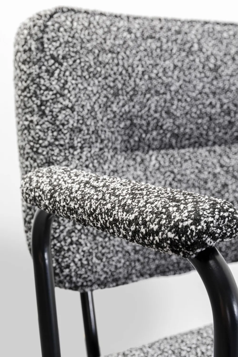 eetkamerstoel_met_armleuning_orelie_4.webp KARE Design Eetkamerstoel Met Armleuning Orelie