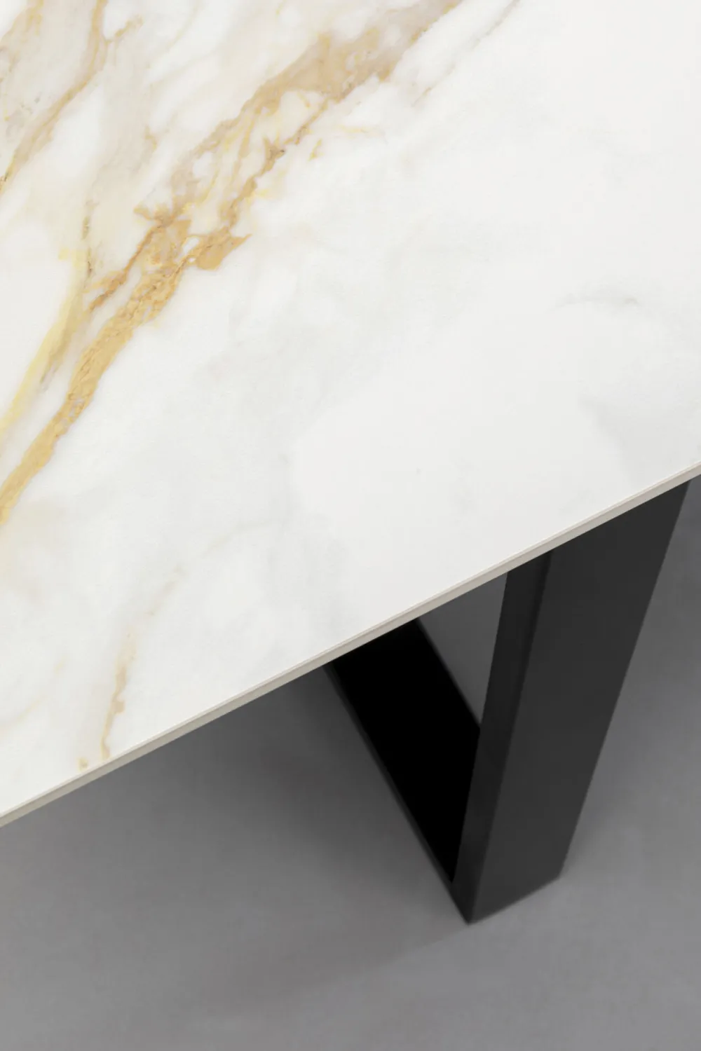 eettafel_eternity_zwart_xcm_2.webp KARE Design Eettafel Eternity Zwart 180x90cm