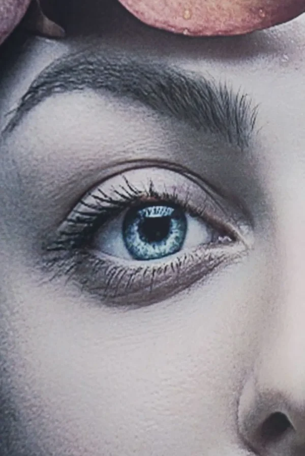 KARE Design Glasschilderij Flower Art Lady 80x80cm