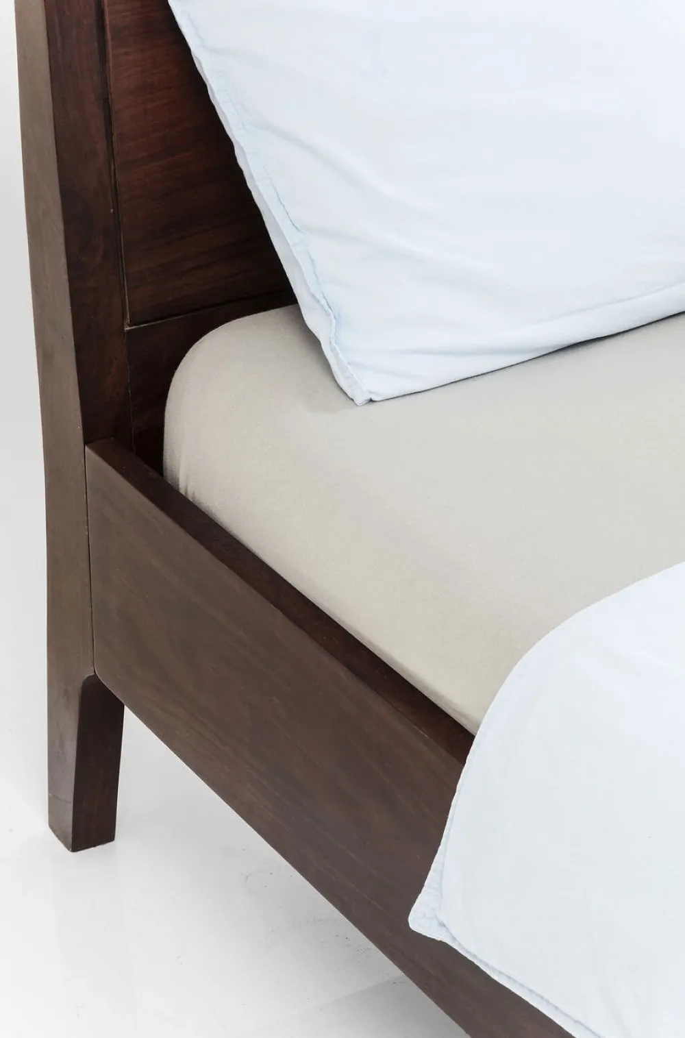 houten_bed_brooklyn_walnut_xcm_5.webp KARE Design Houten Bed Brooklyn Walnut 180x200cm