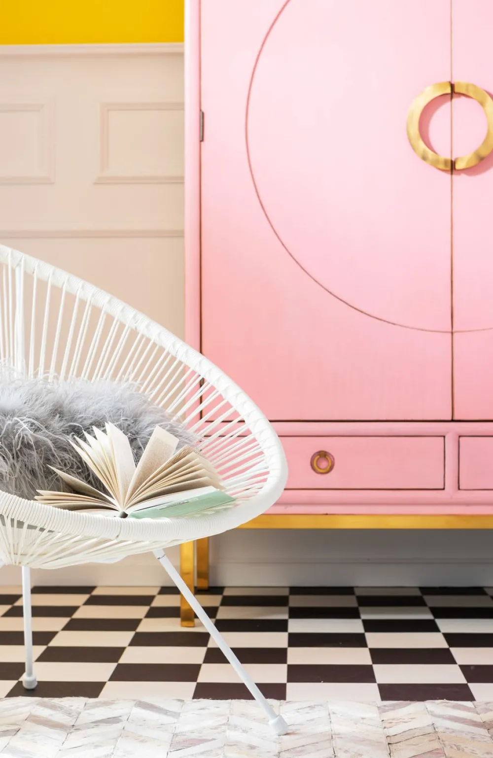 kabinetkast_disk_pink_5.webp KARE Design Kabinetkast Disk Pink