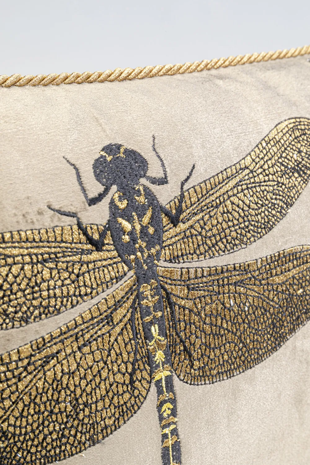 kussen_glitter_dragonfly_brown_xcm_2-1.webp KARE Design Kussen Glitter Dragonfly Brown 50x30cm