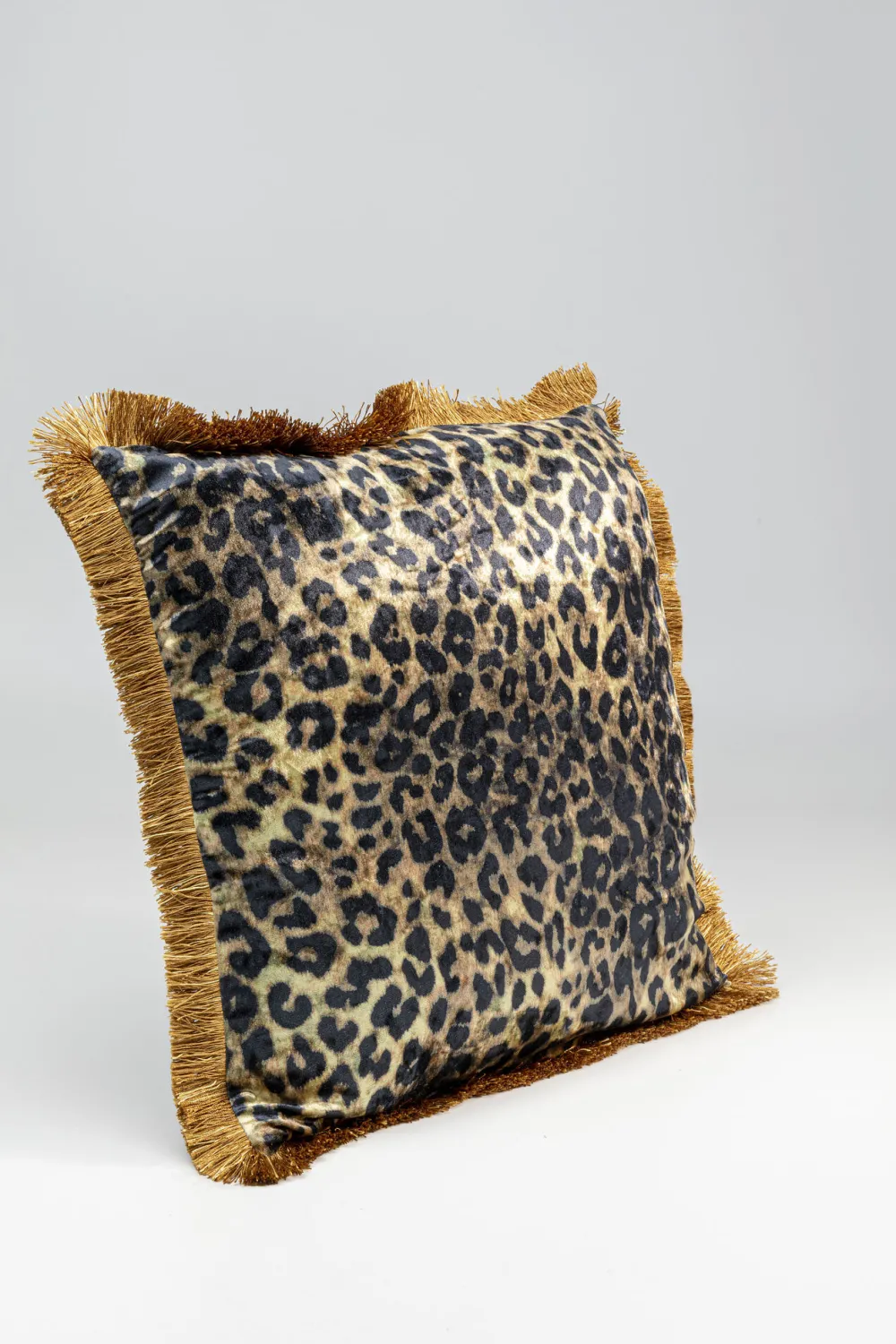 kussen_leo_fringe_xcm_0.webp KARE Design Kussen Leo Fringe 45x45cm