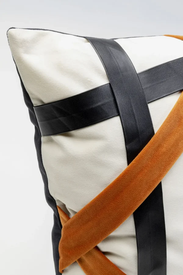 KARE Design Kussen Ring Of Fire 45x45cm