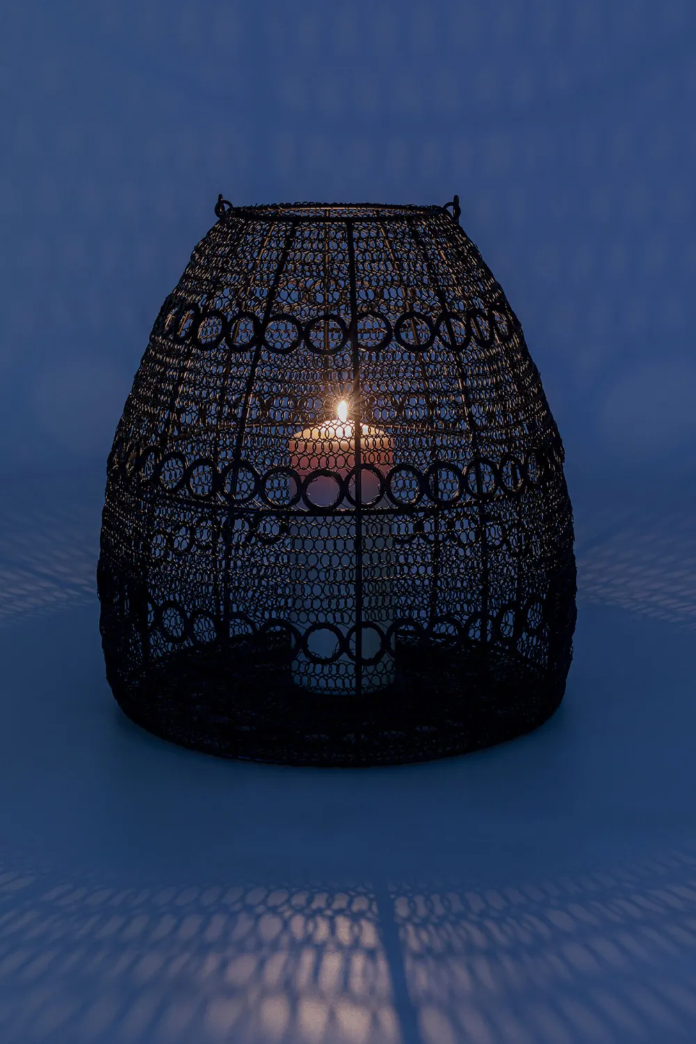 lantaarn_hayat_cone_black_cm_4.webp KARE Design Lantaarn Hayat Cone Black 37cm