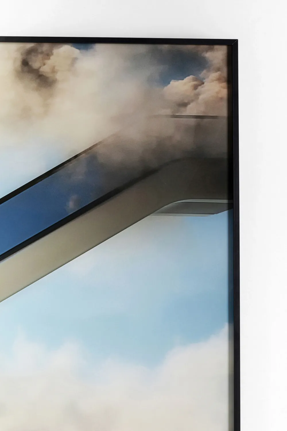 schilderij_elephant_in_the_sky_xcm_3.webp KARE Design Schilderij Elephant In The Sky 150x100cm