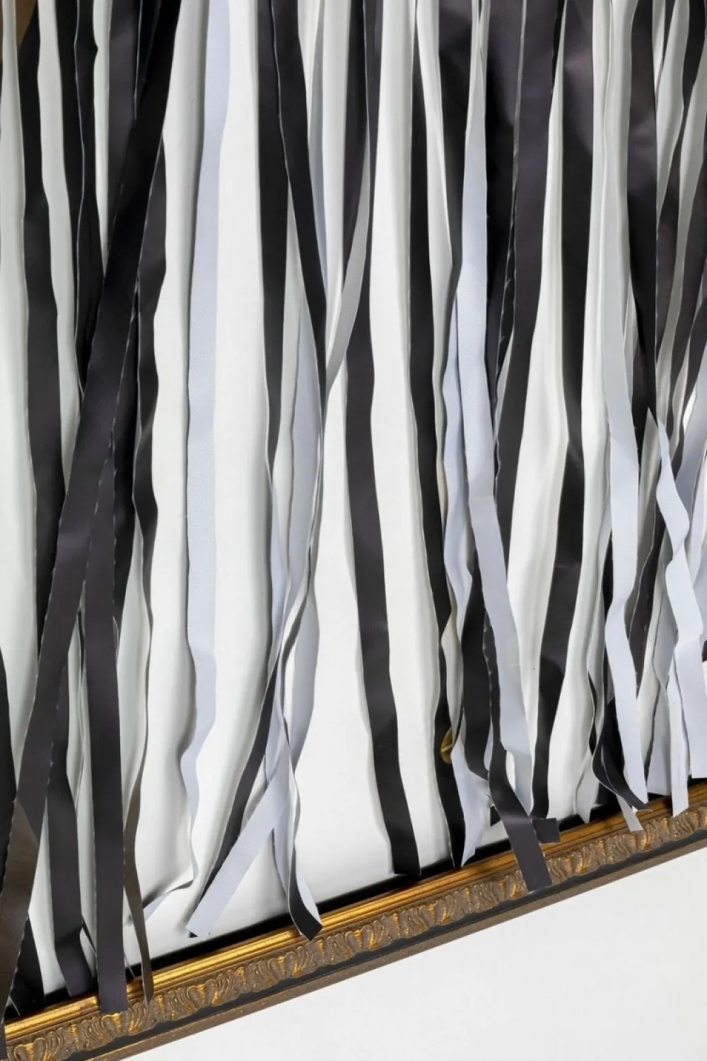 schilderij_gentleman_cuts_xcm_2.webp KARE Design Schilderij Gentleman Cuts 130x163cm