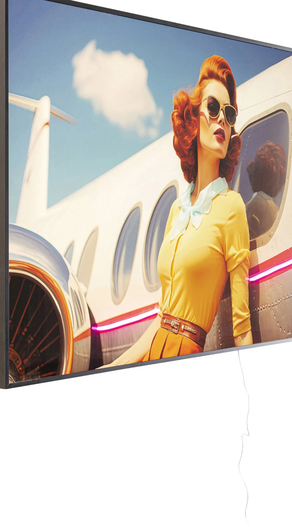 schilderij_met_lijst_led_jetset_lean_lady_xcm_0.webp KARE Design Schilderij Met Lijst LED Jetset Lean Lady 120x80cm