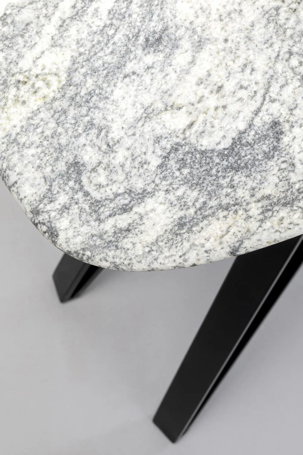 sidetable_okiwana_xcm_5.webp KARE Design Sidetable Okiwana 120x80cm