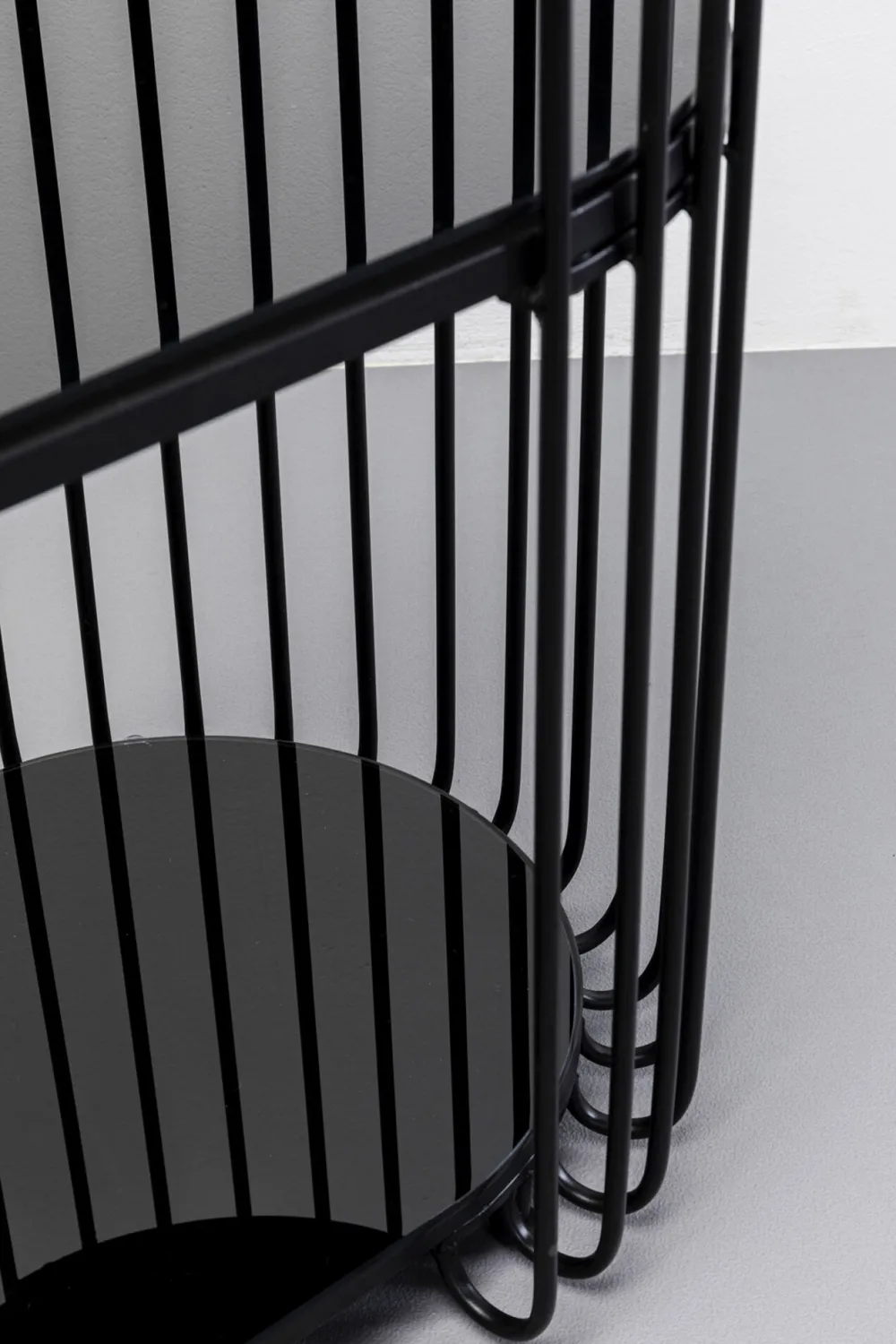 sidetable_wire_black_xcm_5.webp KARE Design Sidetable Wire Black 81x78cm