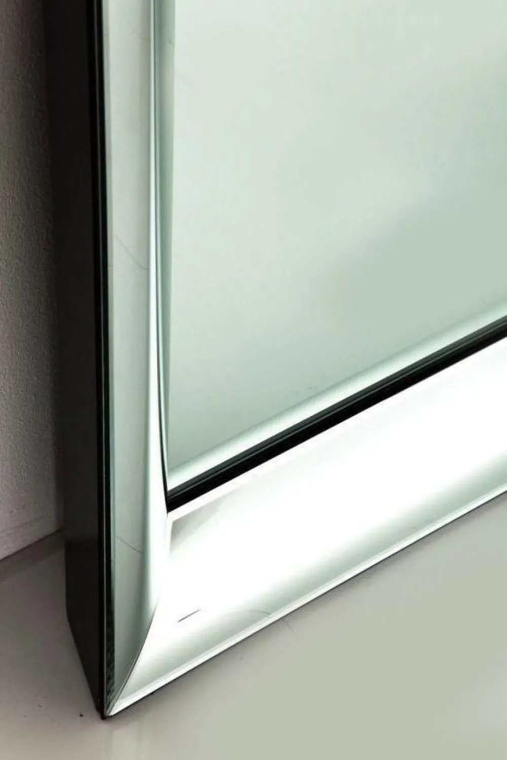 spiegel_soft_beauty_xcm_3.webp KARE Design Spiegel Soft Beauty 207x99cm