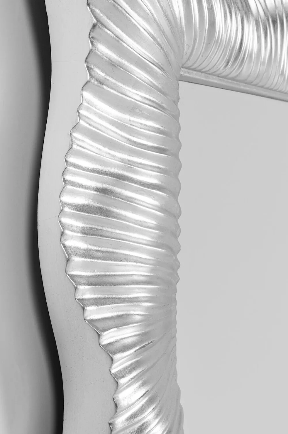 spiegel_wavy_zilver_xcm_4.webp KARE Design Spiegel Wavy Zilver 94x124cm