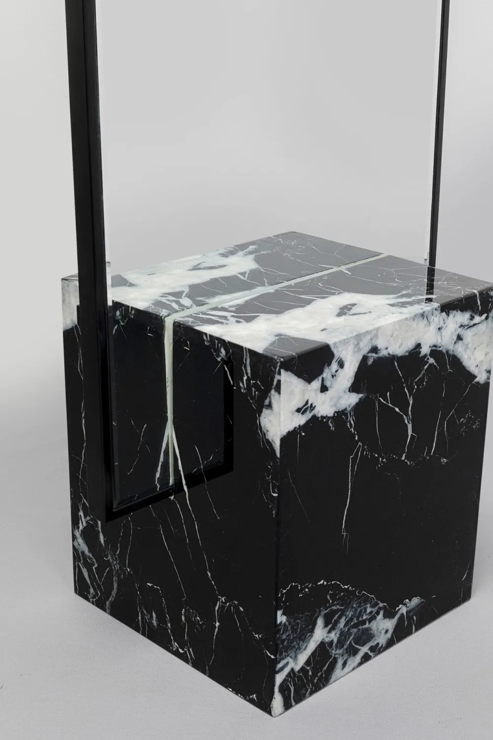 staande_spiegel_hulda_black_xcm_5.webp KARE Design Staande Spiegel Hulda Black 46x180cm