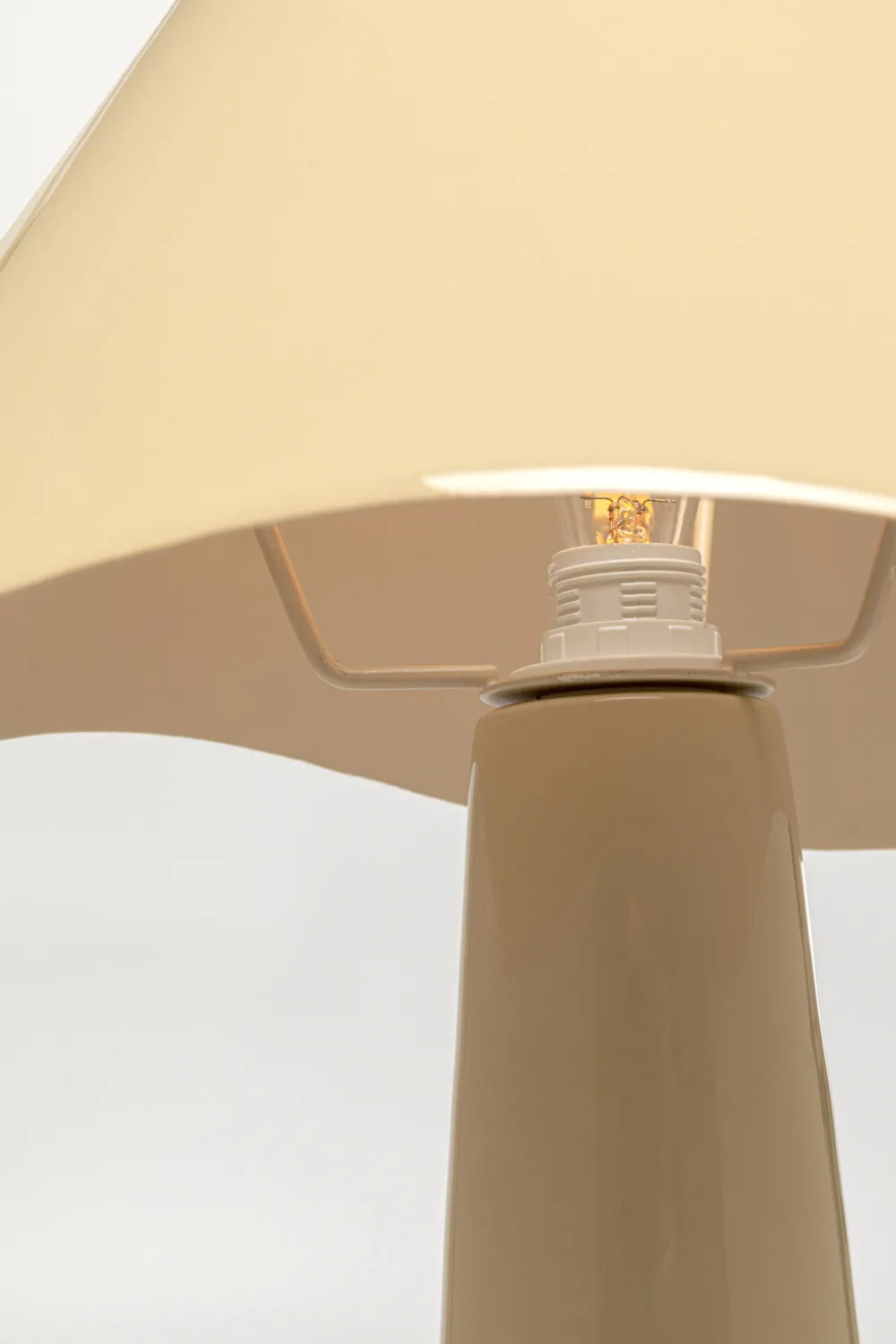 tafellamp_cloudy_round_ecru_cm_3.webp KARE Design Tafellamp Cloudy Round Ecru 49cm