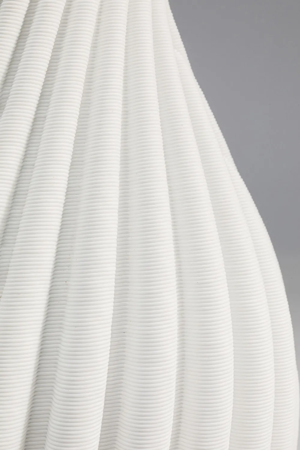 vaas_akira_cm_2.webp KARE Design Vaas Akira 50cm