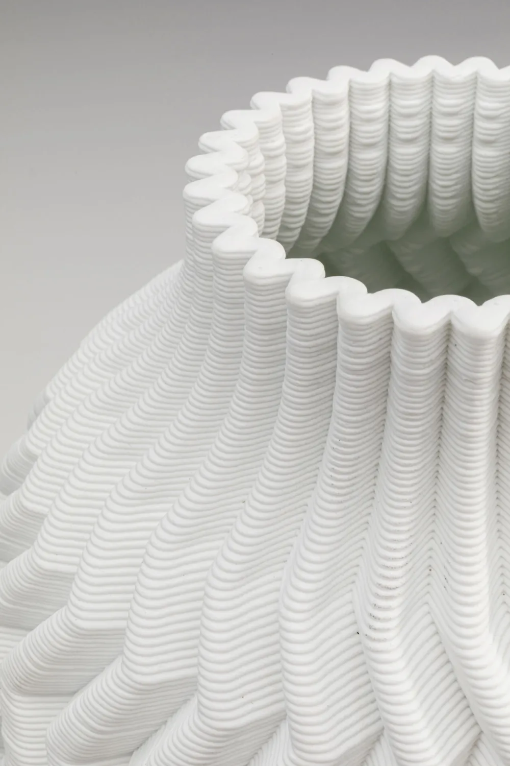 vaas_akira_oval_cm_3.webp KARE Design Vaas Akira Oval 35cm