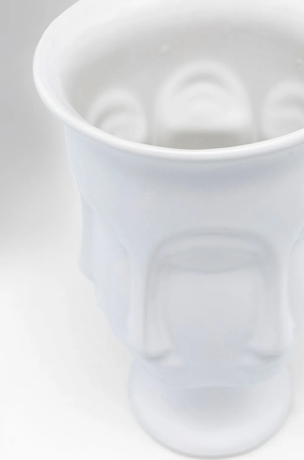 vaas_caras_cm_2.webp KARE Design Vaas Caras 23cm