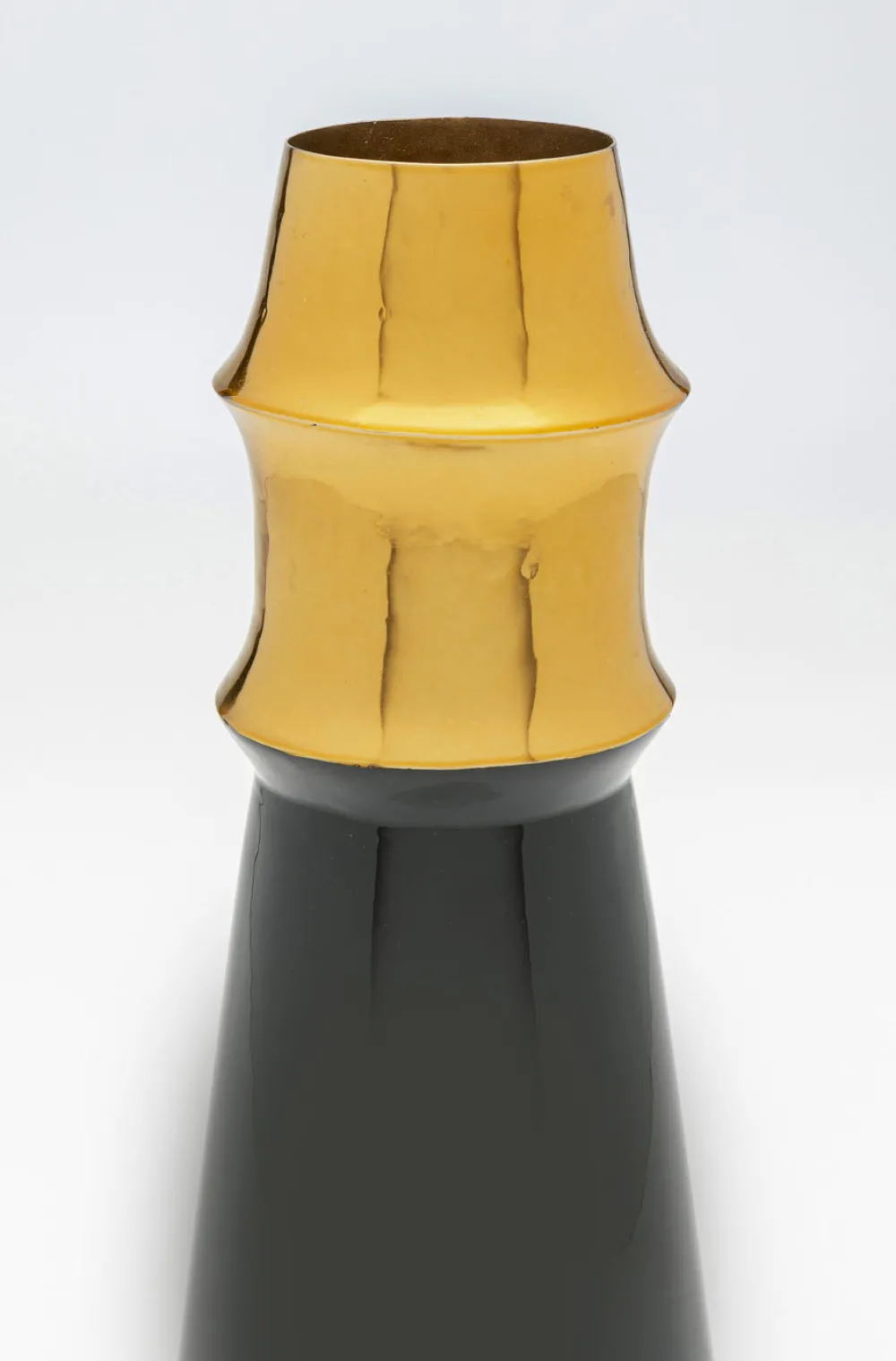 vaas_ciera_zwart_cm_1.webp KARE Design Vaas Ciera Zwart 34cm