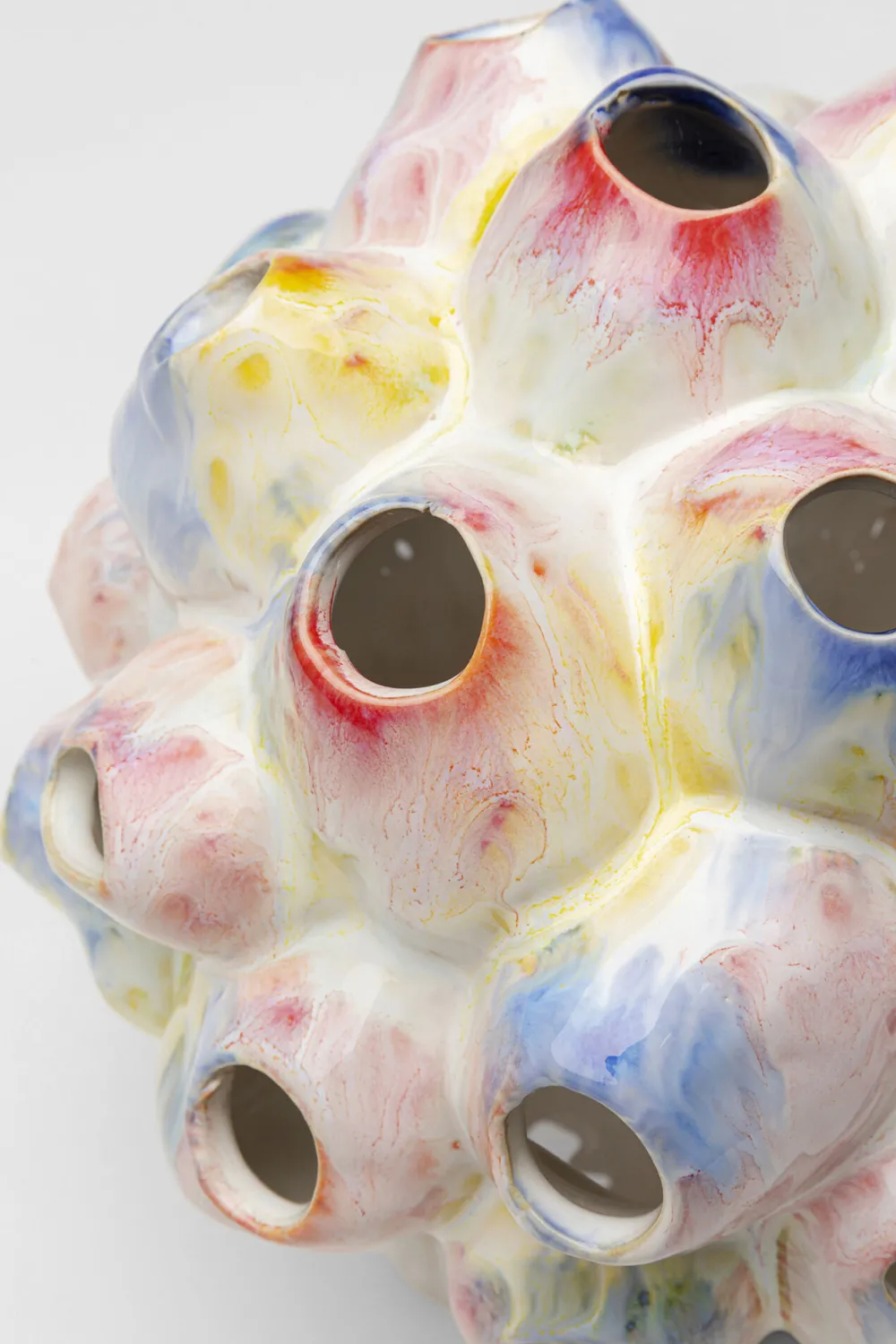 vaas_collina_colore_cm_3-2.webp KARE Design Vaas Collina Colore 22cm