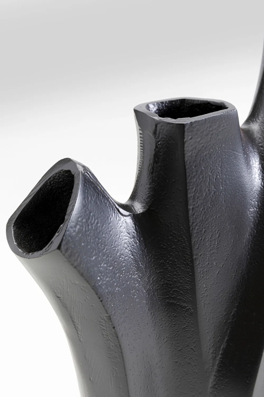 vaas_flame_black_cm_3.webp KARE Design Vaas Flame Black 29cm